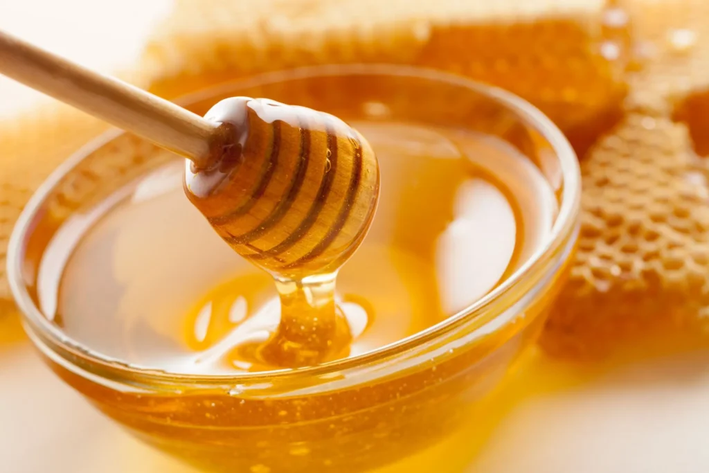 Rauwe honing